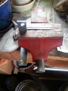 DIY Pallet Flower Boxes :: simplifythechaos.com