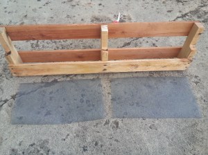 DIY Pallet Flower Boxes :: simplifythechaos.com